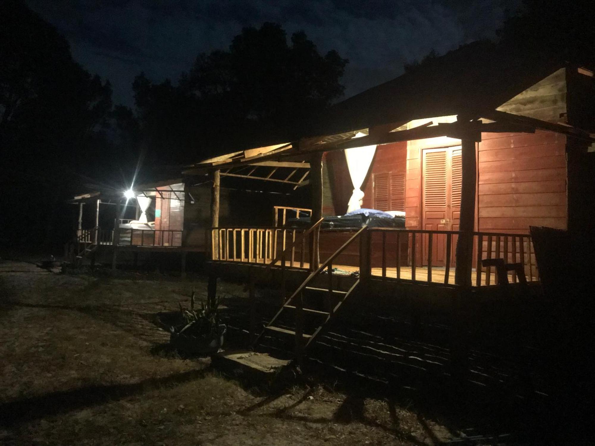 Naks Shack Hostel Koh Ta Kiev Buitenkant foto